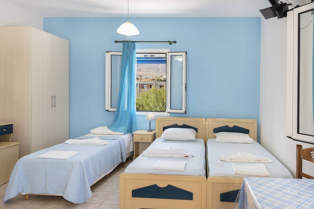 Apartamento entero, Apartamento estudio 'Studios Ninemia Serifos 5' con vistas al mar, Wi-Fi y aire acondicionado. in Livadi, Cícladas