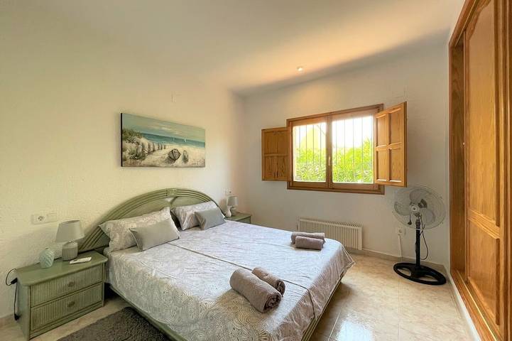 ,Villa Sueños, belle villa bien entretenue avec jardin in Almadrava, Costa Blanca