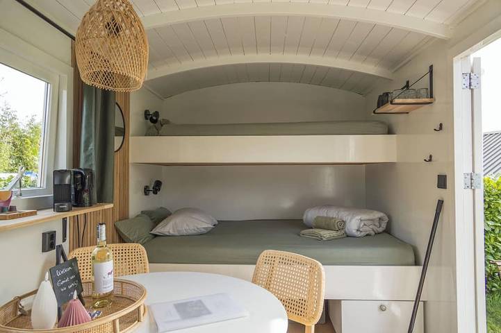 Tinyhouse Het Voordek - am See in der Nähe von Amsterdam in Vinkeveen, Groene Hart