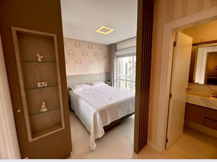 Ferienwohnung für 6 Personen, mit Pool und Balkon - 1