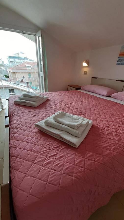 Hotel Elisabetta 2 stelle in Cattolica, Province de Rimini
