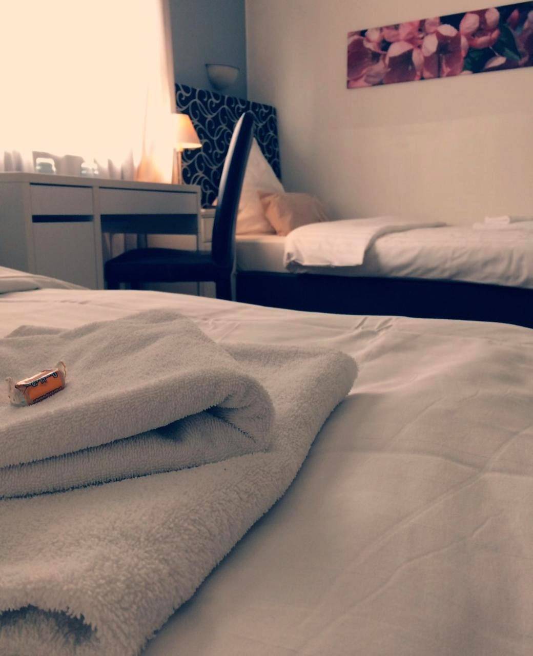 Family Room (2 Adults + 2 Children) in Heddernheim, Frankfurt nad Menem