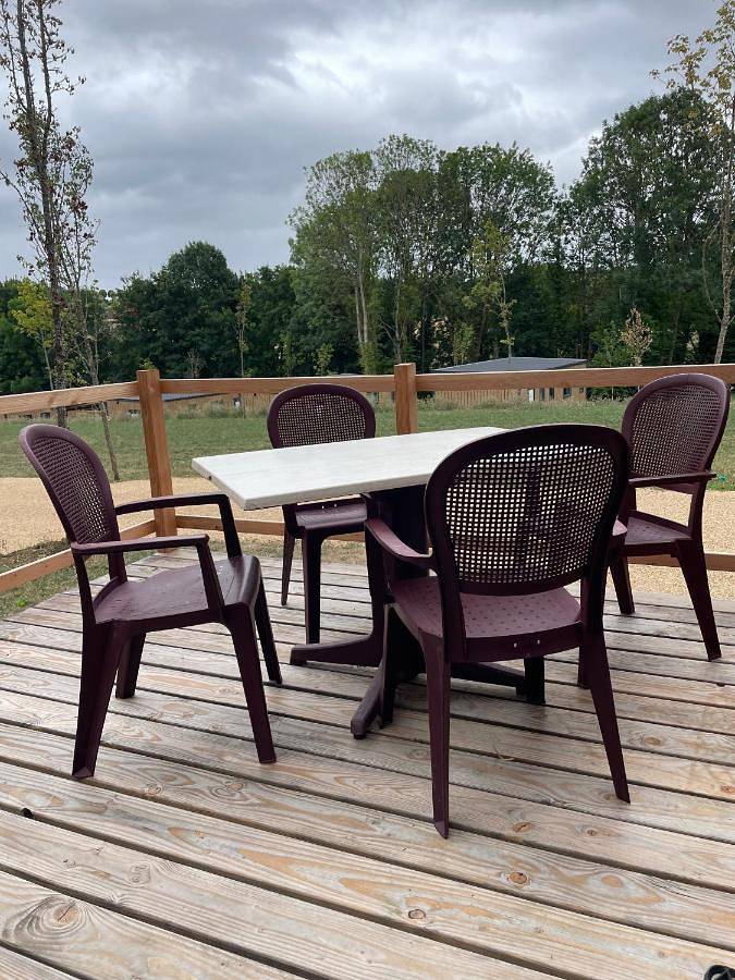 Location de vacances pour 6 personnes, avec jardin ainsi que piscine et vue à Bellême - 3