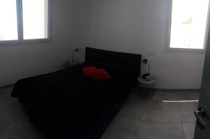 Location de vacances pour 8 personnes, avec terrasse, animaux acceptés à Cerbère - 3