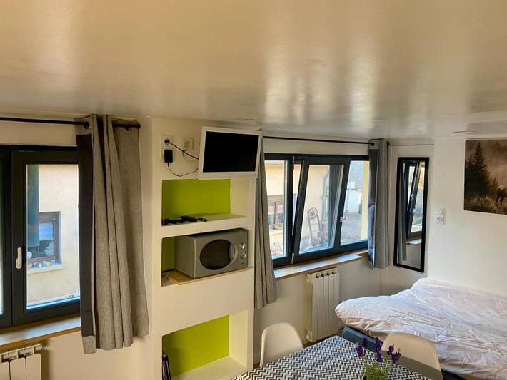 Gîte pour 4 personnes, avec jacuzzi, adapté aux familles à Hombourg-Haut - 4