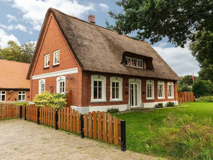 Ferienhaus unter Reet in Bollingstedt, Grünes Binnenland
