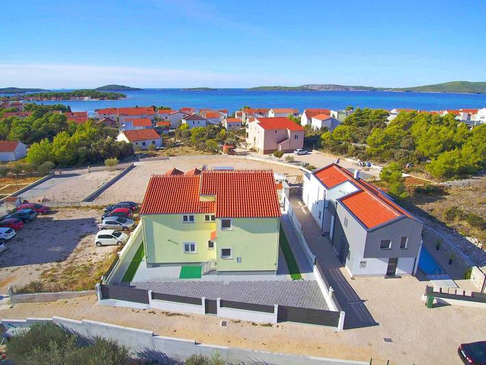 Villa pour 10 personnes, avec jardin et sauna à Brodarica - 3