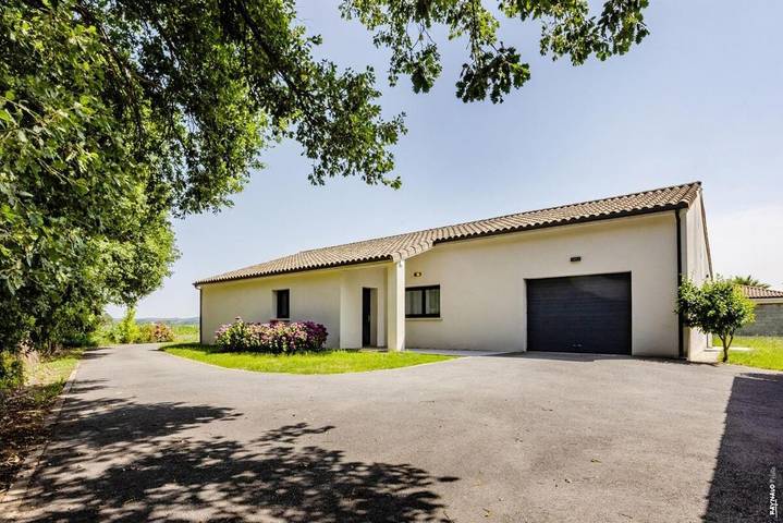 Location de vacances pour 8 personnes, avec jardin et piscine à Saint-Sulpice-la-Pointe - 2