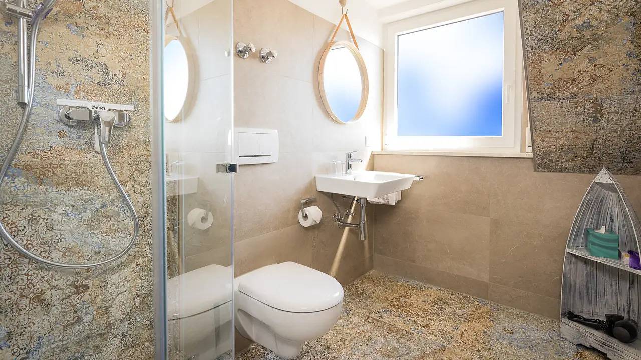 Doppelzimmer für 2 Personen in Hagnau in Hagnau am Bodensee, Region Bodensee-Oberschwaben