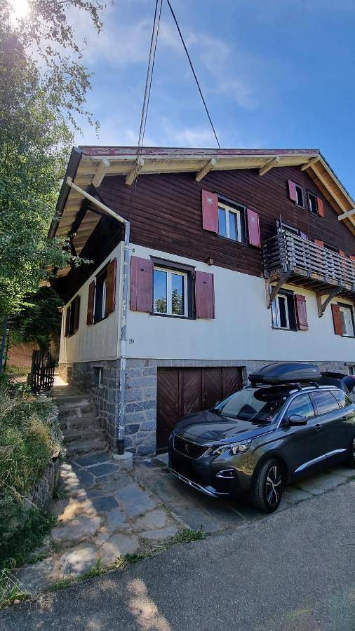 Location de vacances pour 8 personnes, avec jardin ainsi que vue et terrasse à Luttenbach-près-Munster - 2