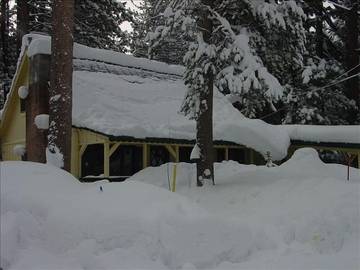 Log Cabin for 8 Guests in South Lake Tahoe, Heavenly, Picture 4