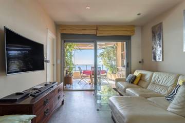 Holiday Rental for 4 People in La Veintiuna (dog beach) (Almuñecar), Almuñecar, Photo 2