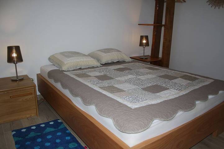 Gîte pour 6 personnes, avec jardin à Arudy - 3