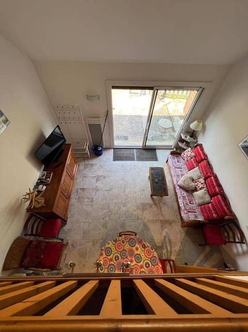 Gîte pour 5 personnes, avec jardin ainsi que terrasse et vue, animaux acceptés à Guchan - 4
