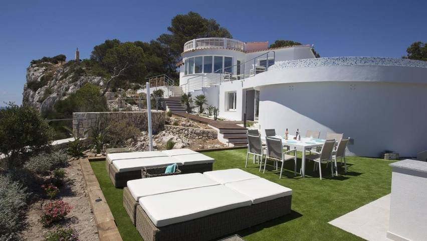 Chalet para 8 personas, con jardín además de piscina y vistas, Se admiten mascotas en Marina Alta - 3