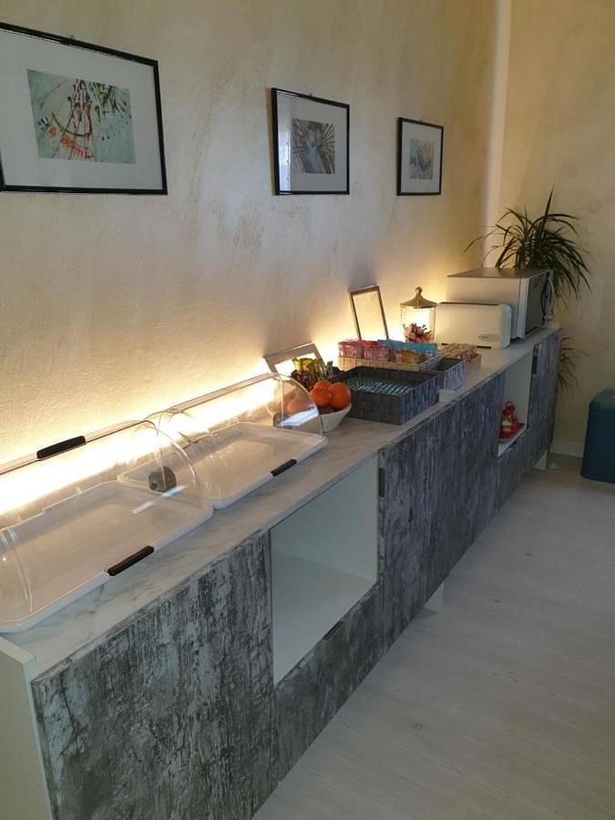 Chambre d’hôte pour 2 personnes, avec piscine et jardin à Desenzano del Garda - 4