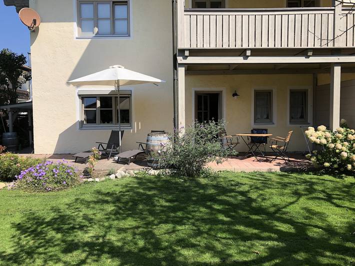 Ferienwohnung für 3 Personen, mit Terrasse und Garten in Bernau am Chiemsee