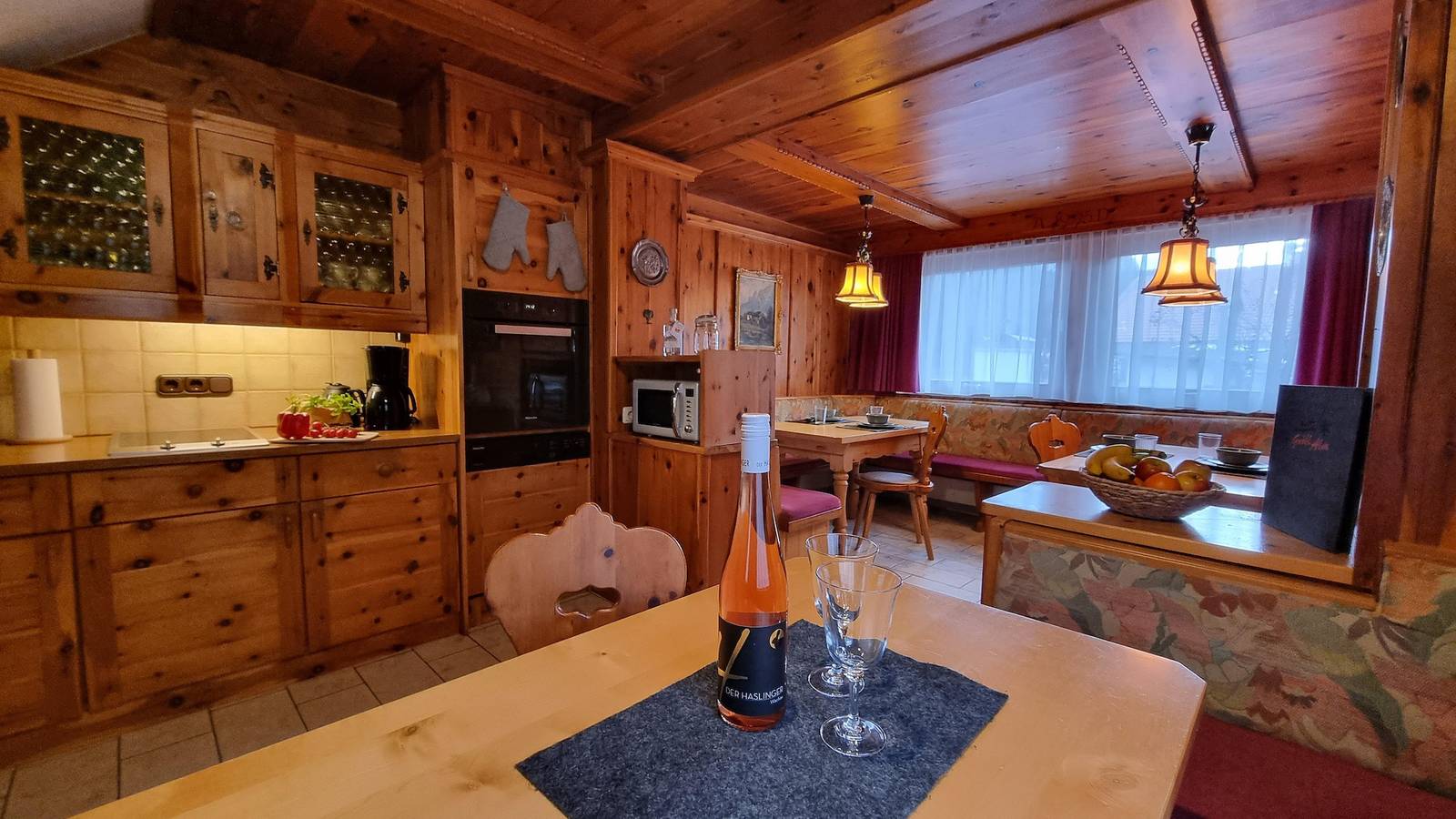 "Goldenes Landl"-Ferienhaus/5 Schlafräume/5xdu.,Wc in Mittenwald, Bayerische Alpen
