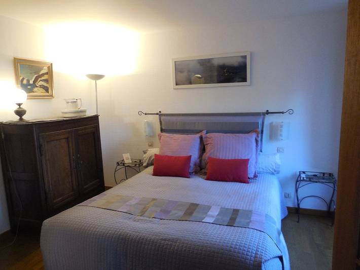 Chambre d’hôte pour 3 personnes, avec jardin dans le Calvados - 2