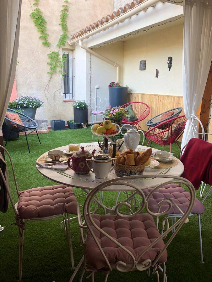Appartement entier, Double Room in Sallèles-d'Aude, Côte méditerranéenne (France)