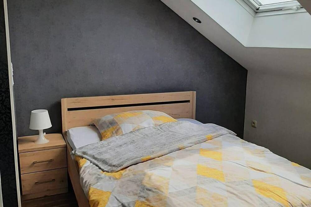 Ganze Wohnung, Ferienwohnung Elster - Renovierte Ferienwohnung für bis zu 3 Personen in Bruchertseifen, Altenkirchen & Umgebung