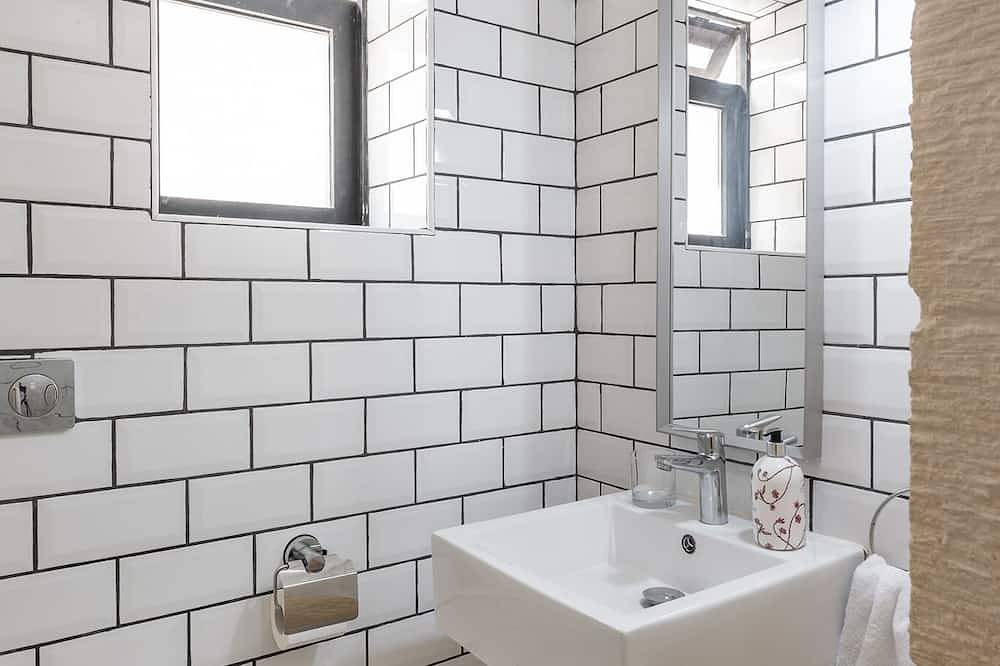 Ganze Wohnung, Roam Gozo - Studio Hamrija - Modern Cozy Tiny Home Set In Gozo's Oldest Village in Xewkija, Gozo