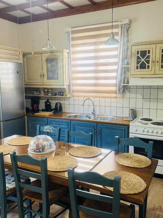 Gîte pour 7 personnes, avec jardin dans Itéa - 2