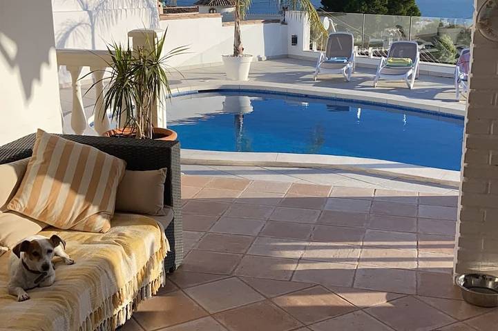 Villa for 5 people, with garden and hot tub in Benalmádena