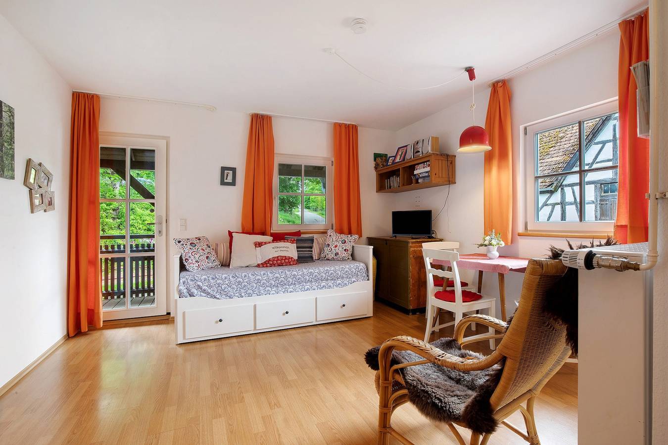 Ganze Wohnung, Wohnung Schlossblick, 40qm, max. 2 Personen in Uhenfels, Bad Urach