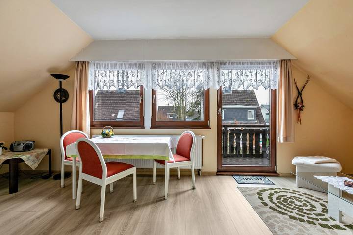 Ganze Wohnung, Ferienwohnung 'Haus Anita - Ferienwohnung Og' mit Balkon und Wlan in Büsum, Kreis Dithmarschen