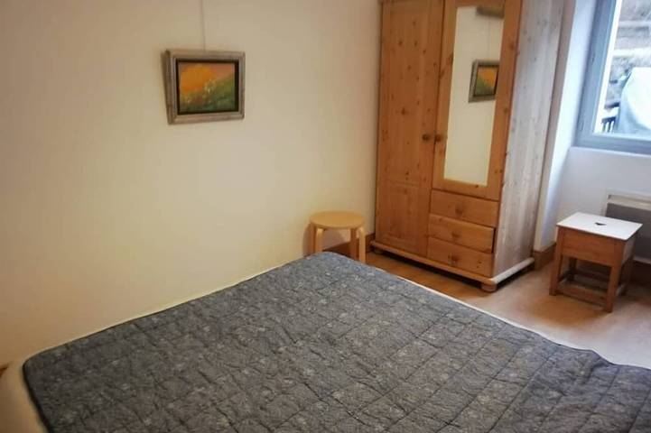 Gîte pour 6 personnes, avec terrasse dans Office De Tourisme De Brides Les Bains - 3