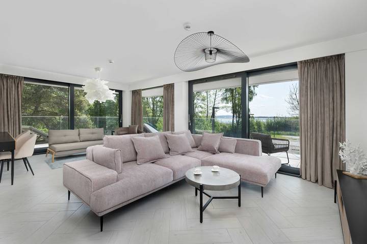 Ferienwohnung für 6 Personen, mit Pool und Balkon/Terrasse - 1