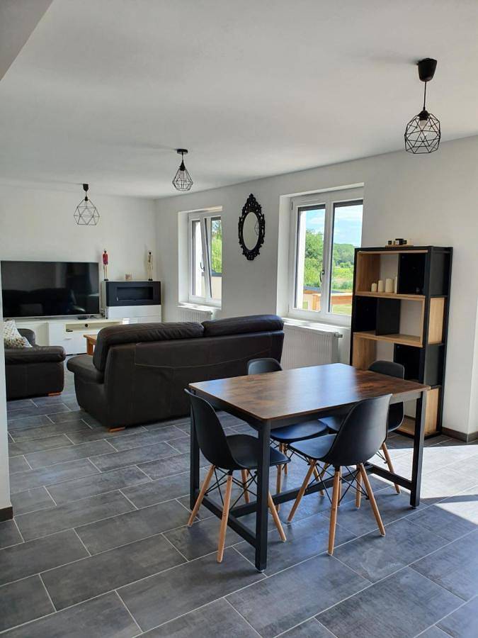 Two-Bedroom House in Contres, Sologne