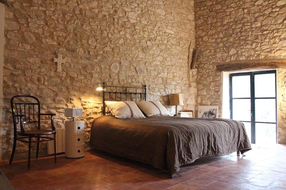 Echtes altes provenzall Steinhaus mit herrlichem Blick auf der Luberon in Reillanne, Regionaler Naturpark Luberon