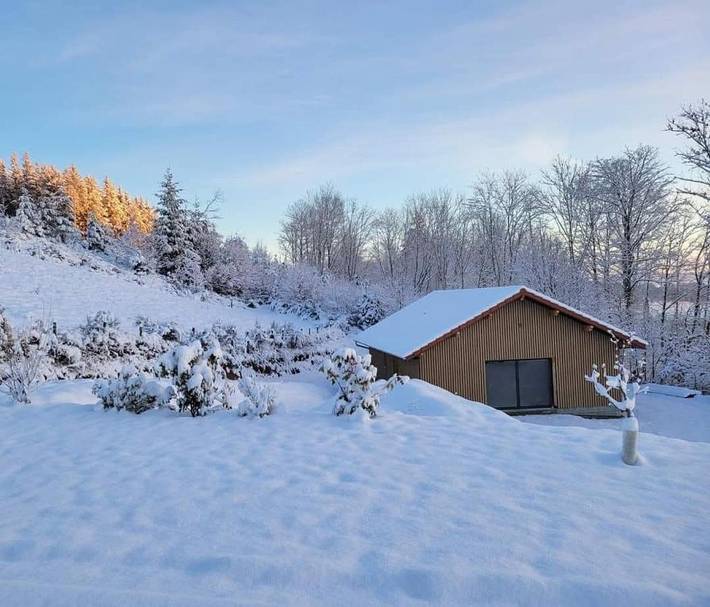 Location de vacances pour 6 personnes, avec Terrasse et Jardin à Noirétable - 4