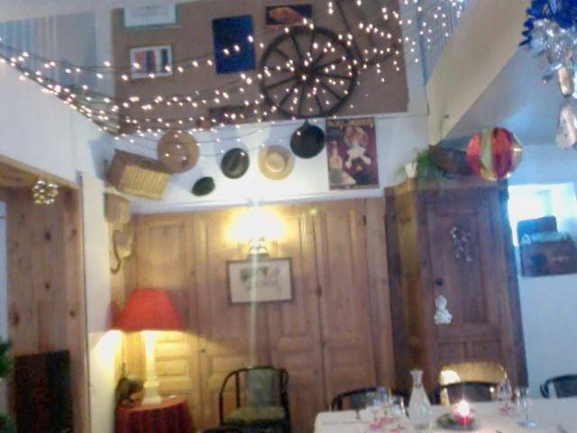 Large Double Room in Le Chambon-sur-Lignon, Mézenc