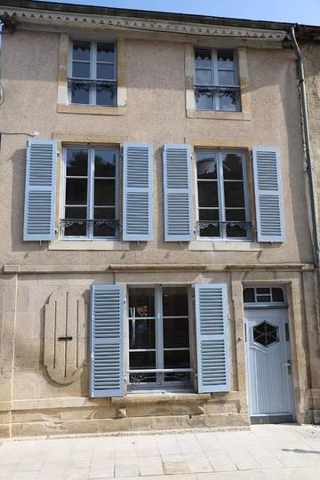 Gîte pour 7 personnes, avec terrasse, animaux acceptés dans Vignory