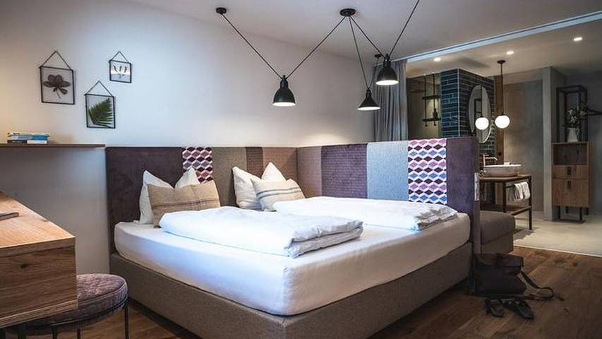 Hotel für 4 Personen, mit Garten und Balkon sowie Pool und Whirlpool, kinderfreundlich in Kaprun