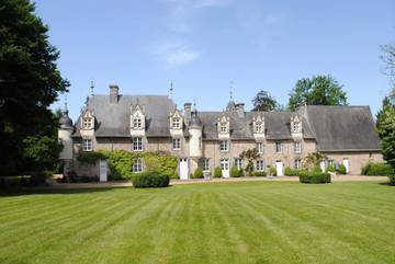 Gîte pour 6 personnes, avec jardin dans Ombrée-d'Anjou