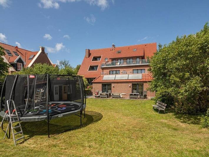 Ferienhaus für 4 Personen, mit Terrasse und Garten sowie Sauna