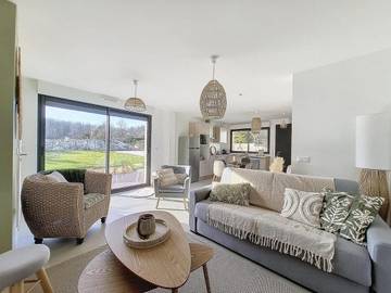 Gîte pour 6 personnes, avec terrasse à Mortcerf
