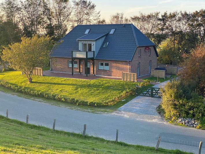 Ferienwohnung für 3 Personen, mit Terrasse und Garten sowie Ausblick, kinderfreundlich in der Husumer Bucht - 2