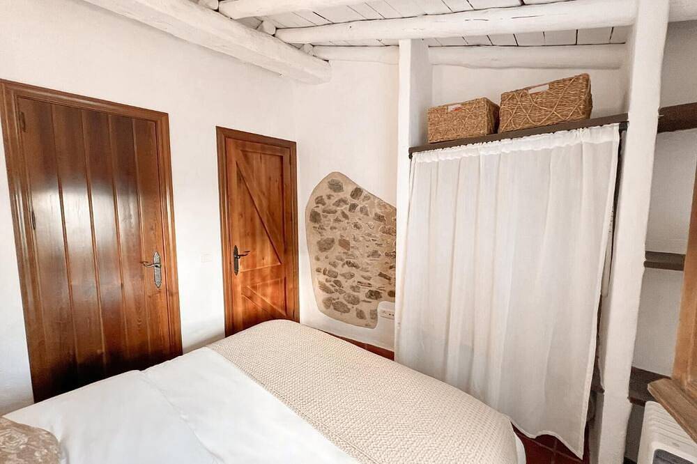 Casa Harillo: Casa Rural con Vistas a la Montaña y Wi-Fi in Genalguacil, Provincia de Málaga