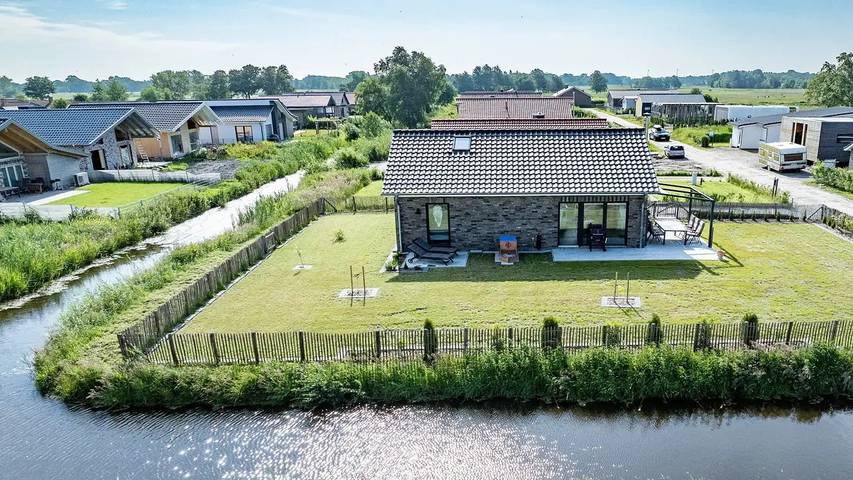 Ferienhaus für 6 Personen, mit Balkon und Garten in Wesermarsch