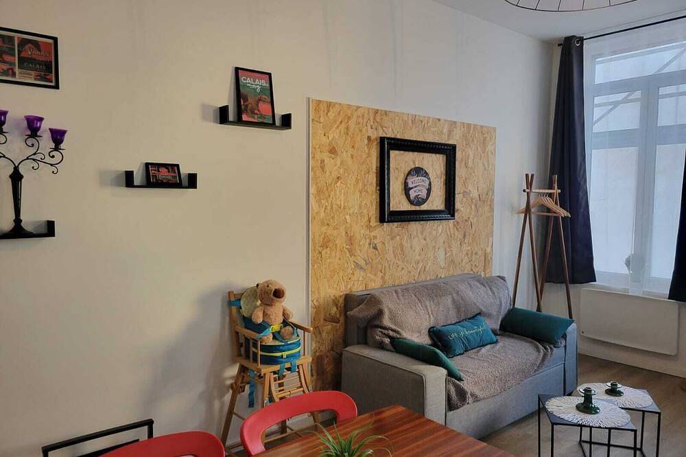 Ganze Wohnung, Ground floor in the heart of downtown Calais in Calais, Calais und Umgebung