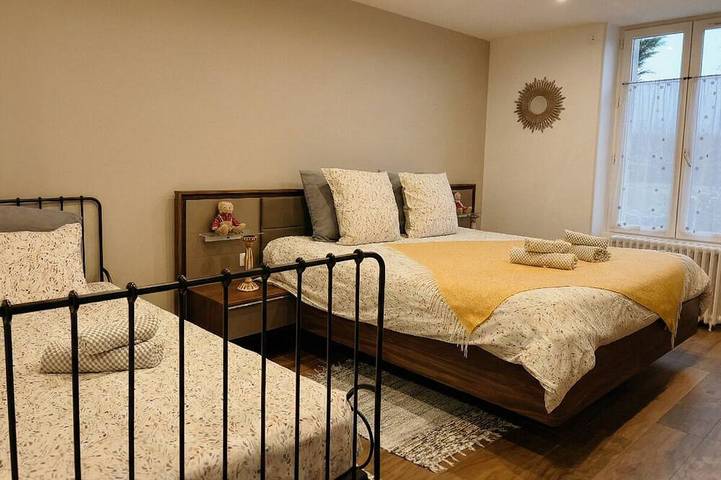 Location de vacances pour 11 personnes, avec jacuzzi et jardin à Cellettes - 2