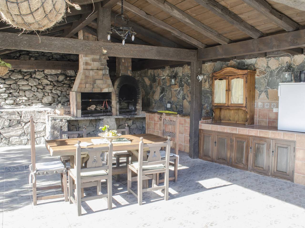 Retraite Enchantée avec Piscine et Bbq dans la Valle de Chira, Gran Canaria in San Bartolomé de Tirajana, Grande Canarie du Sud