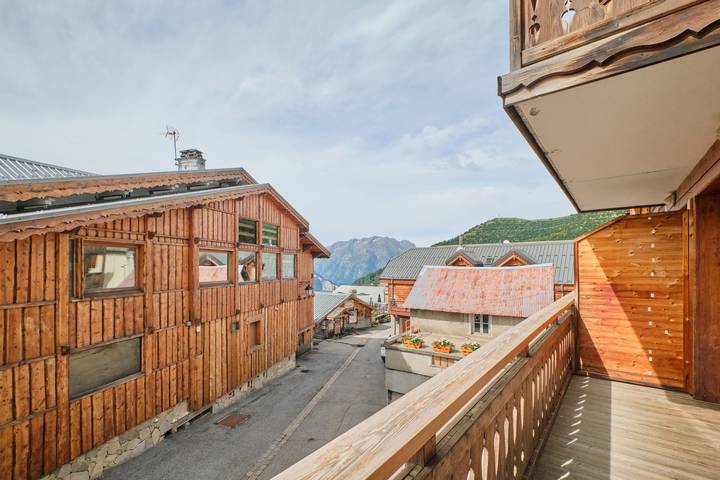 Chalet pour 12 personnes, avec balcon à Huez - 4