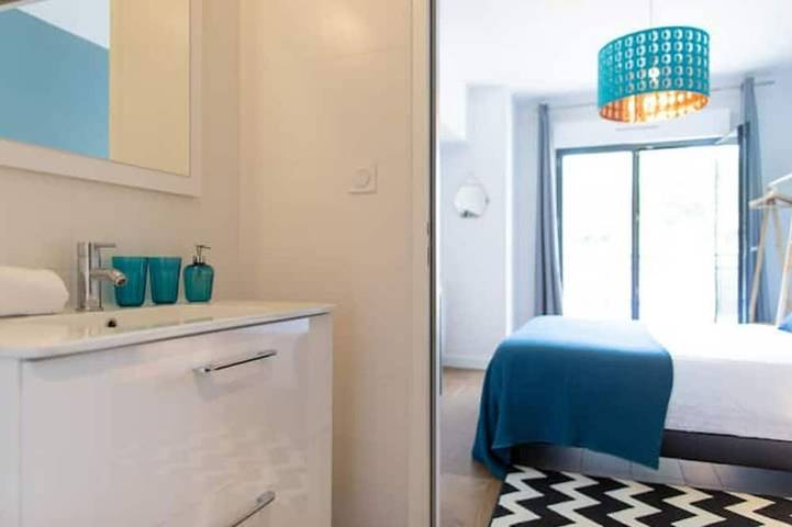 Gîte pour 6 personnes, avec terrasse ainsi que jardin et piscine à Saint-Cyr-au-Mont-d'Or - 3