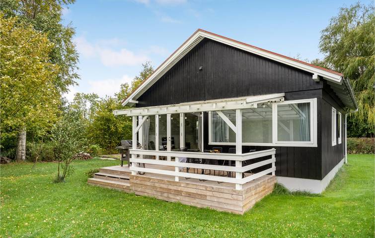Ferienwohnung für 6 Personen, mit Terrasse und Garten